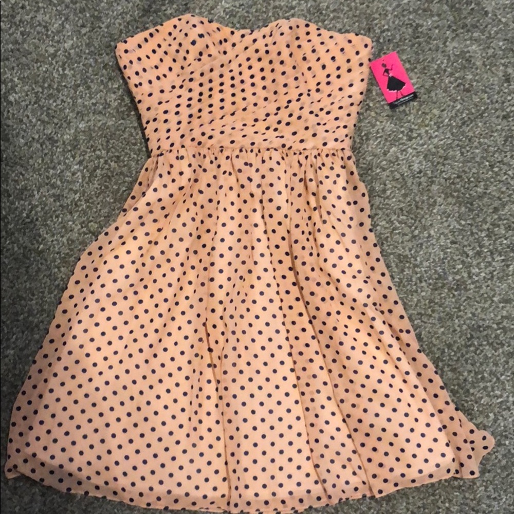 Peach and navy strapless dress